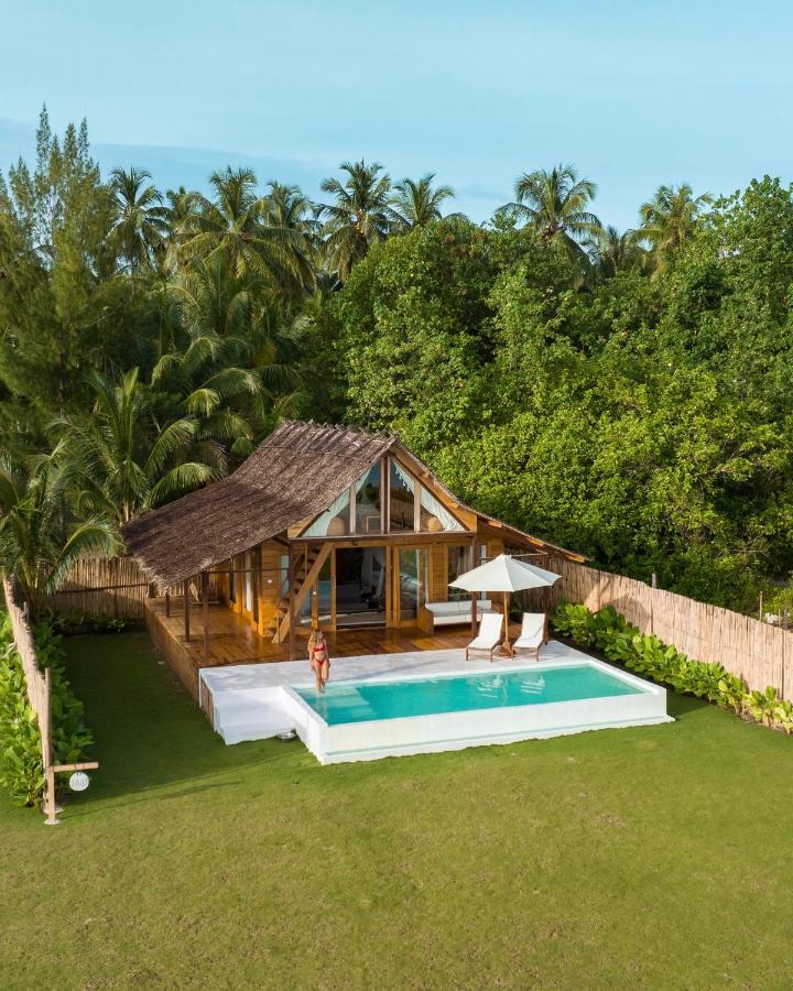 Awera Resort Tua Pejat Luaran gambar